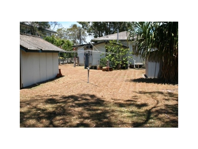 11 Bindaree Crescent, Mooloolaba QLD 4557