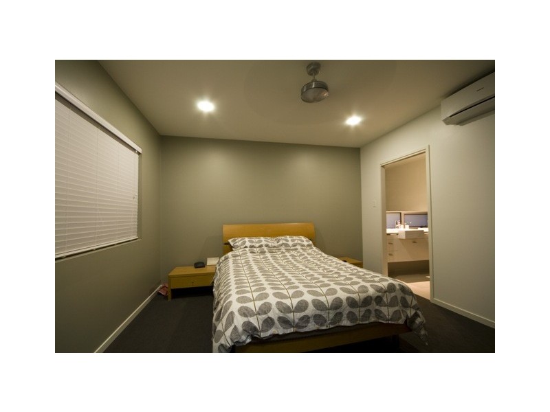 29 Kurrimine Crescent, Mountain Creek QLD 4557