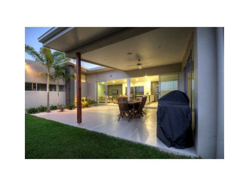 29 Kurrimine Crescent, Mountain Creek QLD 4557