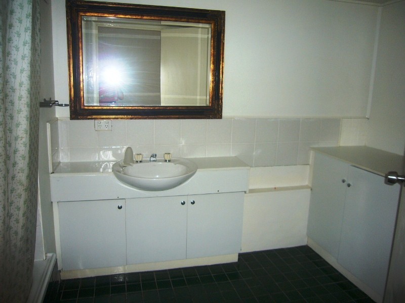 4/10-12 ‘Edward Cnr Edward St & Buderim Avenue, Alexandra Headland QLD 4572