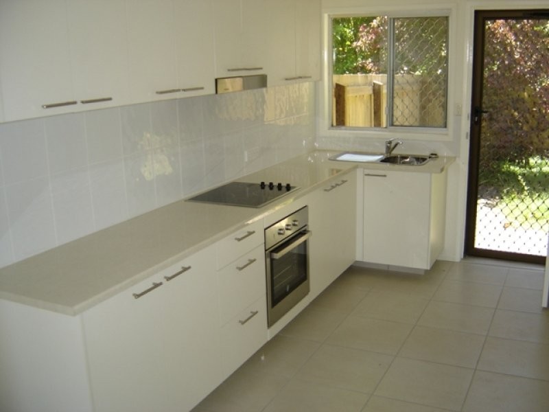 1/6 Goonawarra Drive, Mooloolaba QLD 4557