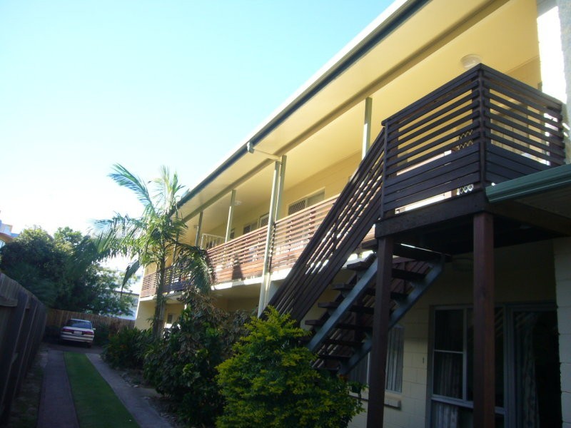 2/39 Brisbane Road, Mooloolaba QLD 4557