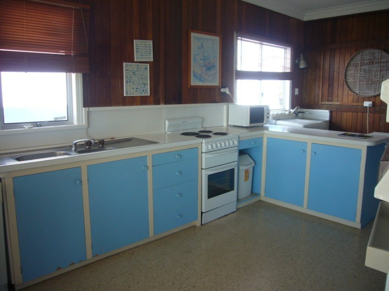 2/32 Buderim Avenue, Mooloolaba QLD 4557