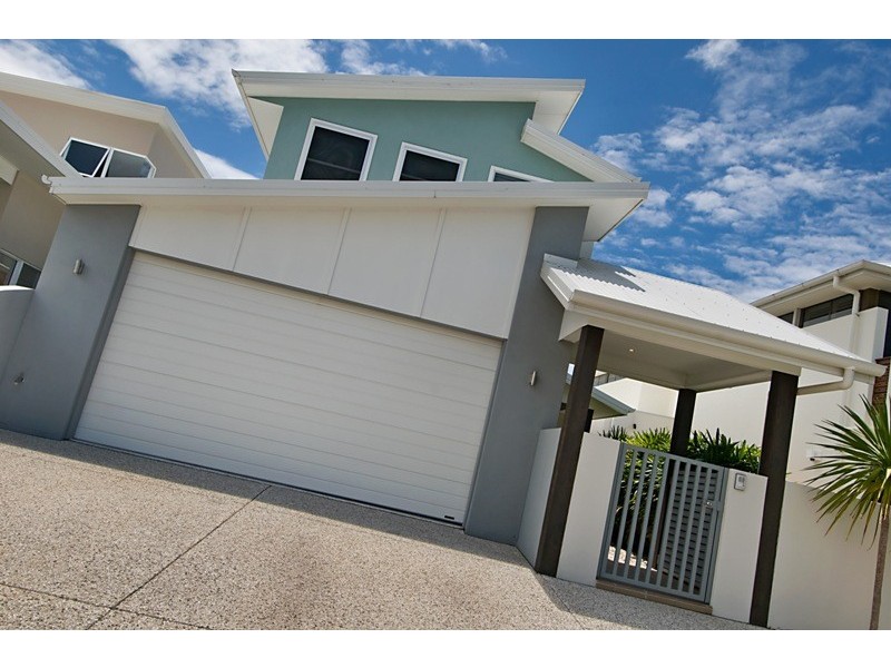 14 Staysail Place, Twin Waters QLD 4564