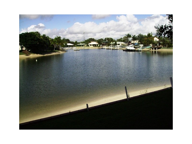 1/15 Pangarinda Place, Mooloolaba QLD 4557