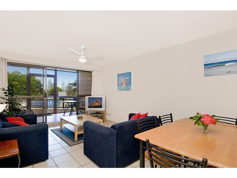 Unit 9 Bellardoo 2 Meta Street, Mooloolaba QLD 4557