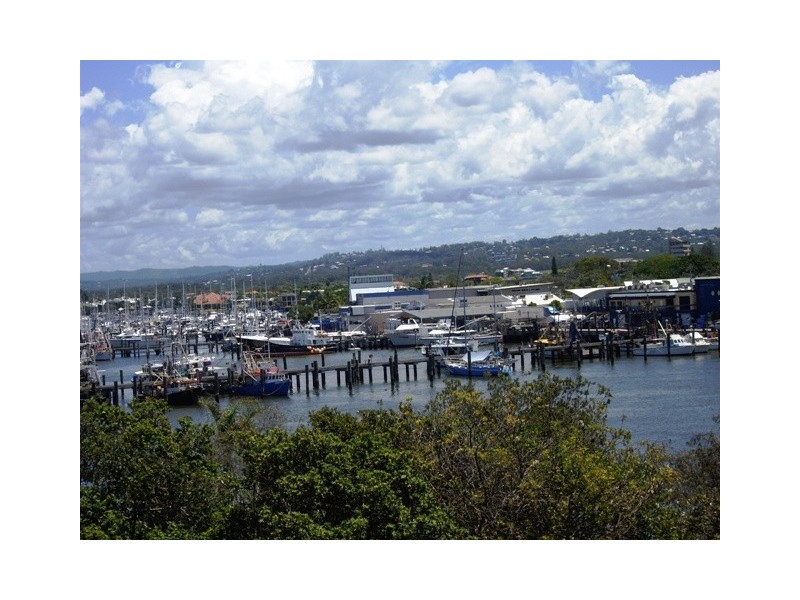 Unit 4 ‘One on Harbour Parade, Buddina QLD 4575