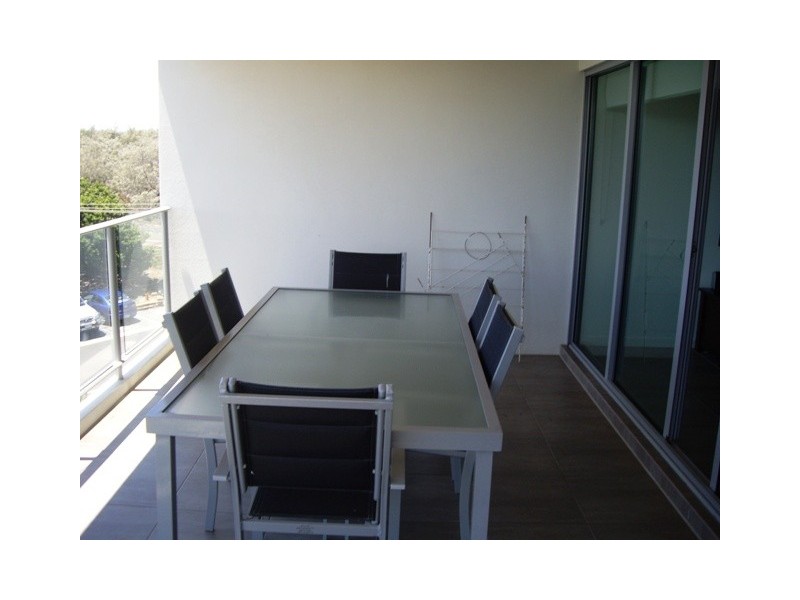 Unit 4 ‘One on Harbour Parade, Buddina QLD 4575