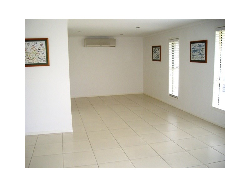 24 Oceanic Drive, Warana QLD 4575