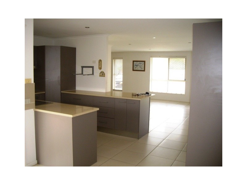 24 Oceanic Drive, Warana QLD 4575