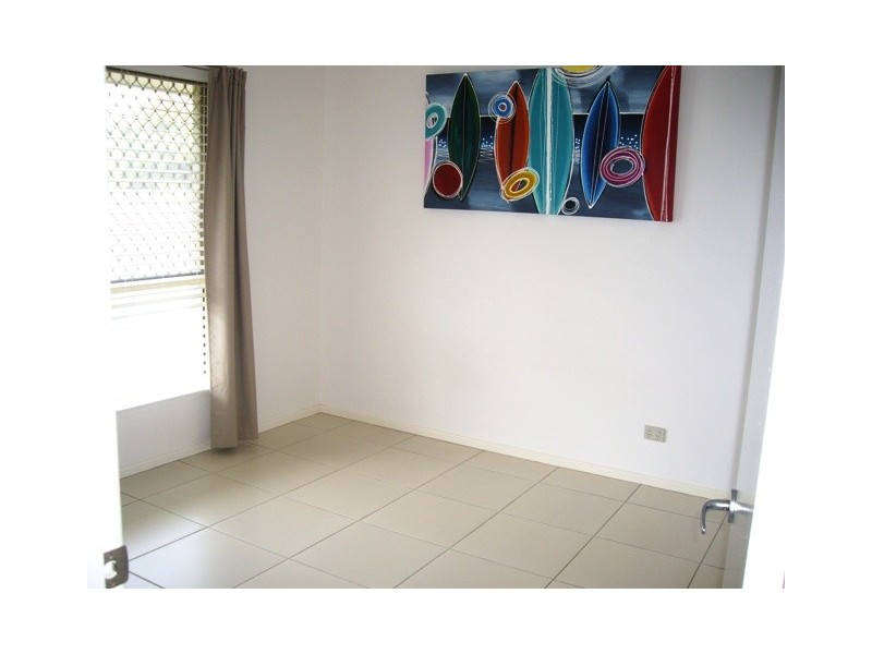 24 Oceanic Drive, Warana QLD 4575