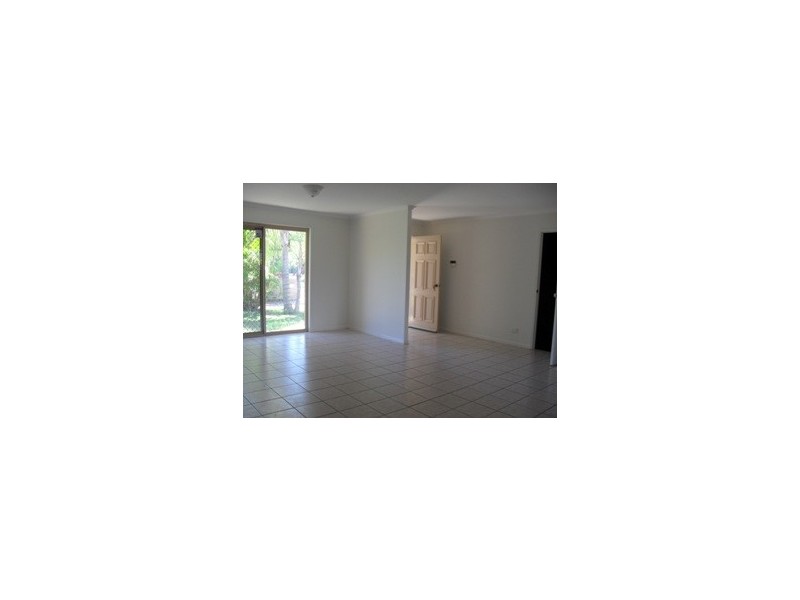 2/83 Lady Musgrave Drive, Mountain Creek QLD 4557