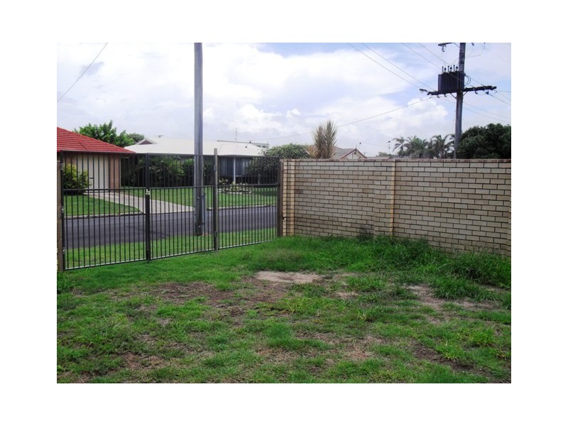 32 Iluka Avenue, Buddina QLD 4575