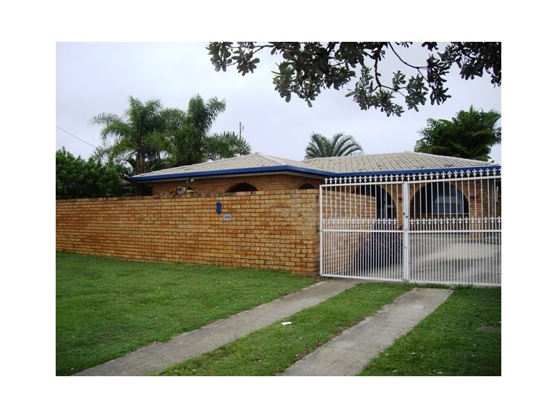 8 Palkana Drive, Warana QLD 4575
