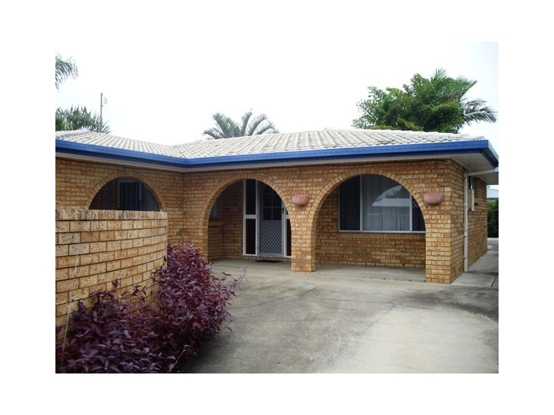 8 Palkana Drive, Warana QLD 4575