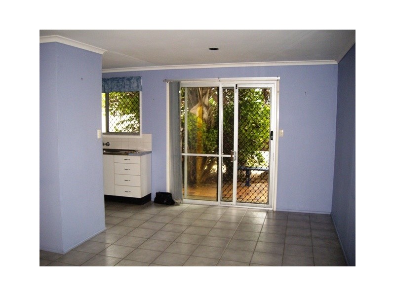 8 Palkana Drive, Warana QLD 4575