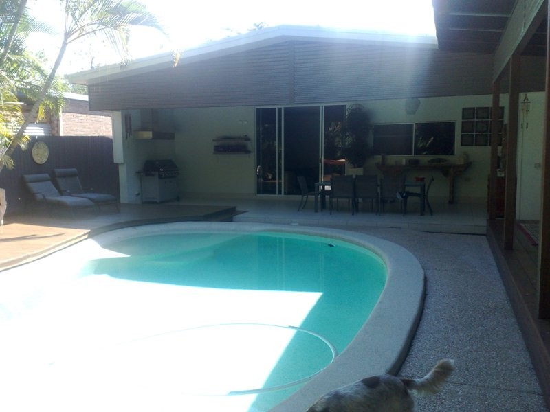 24 Yoomba Crescent, Alexandra Headland QLD 4572