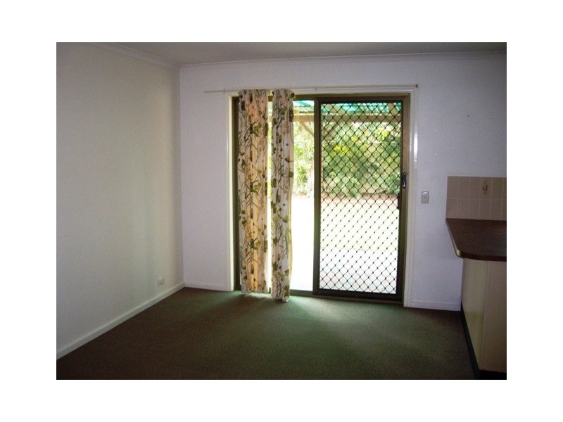 23 Sunbird Chase, Buddina QLD 4575