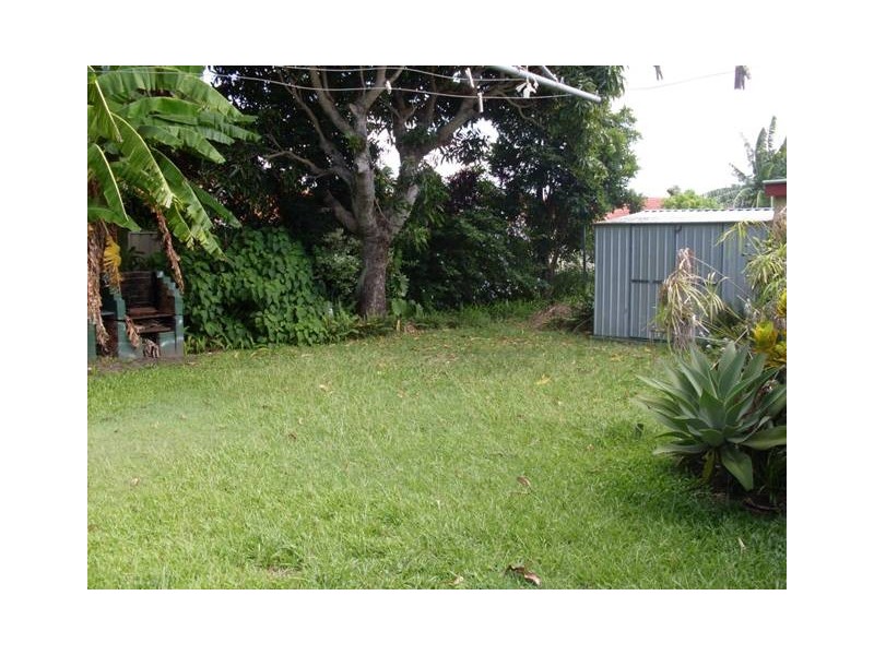 15 Hibiscus Avenue, Mooloolaba QLD 4557