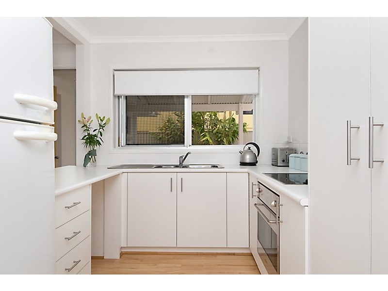 11 Pannaroo Street, Buddina QLD 4575