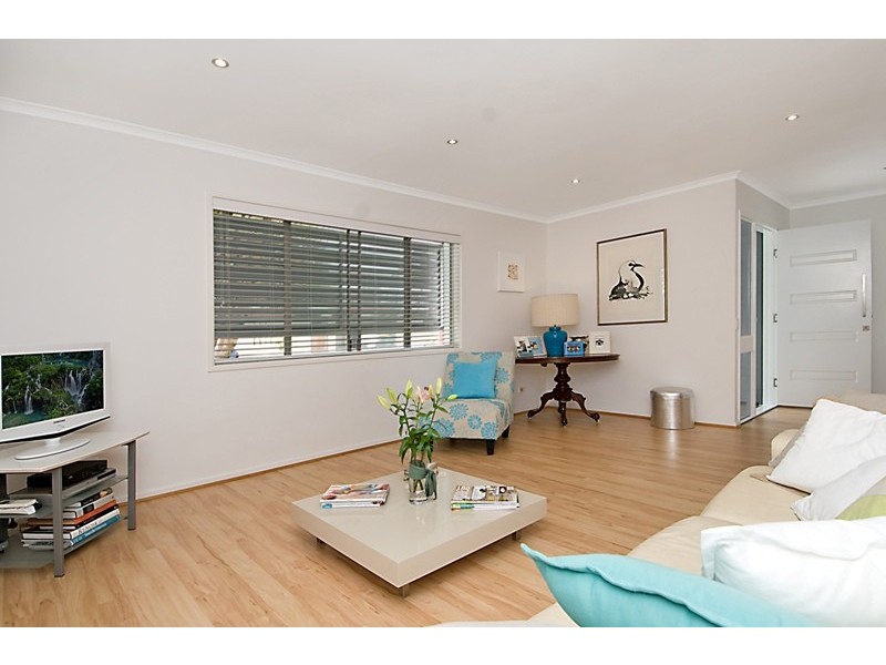 11 Pannaroo Street, Buddina QLD 4575