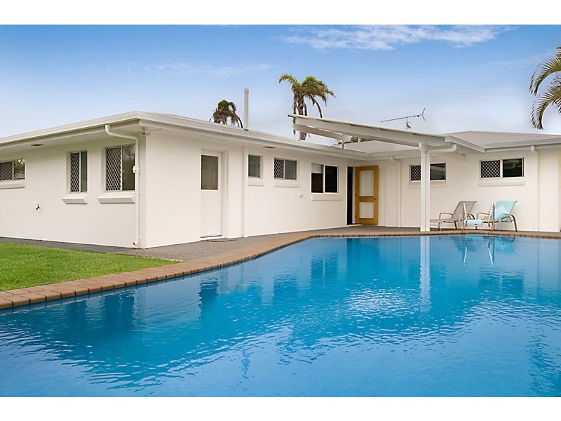 11 Pannaroo Street, Buddina QLD 4575