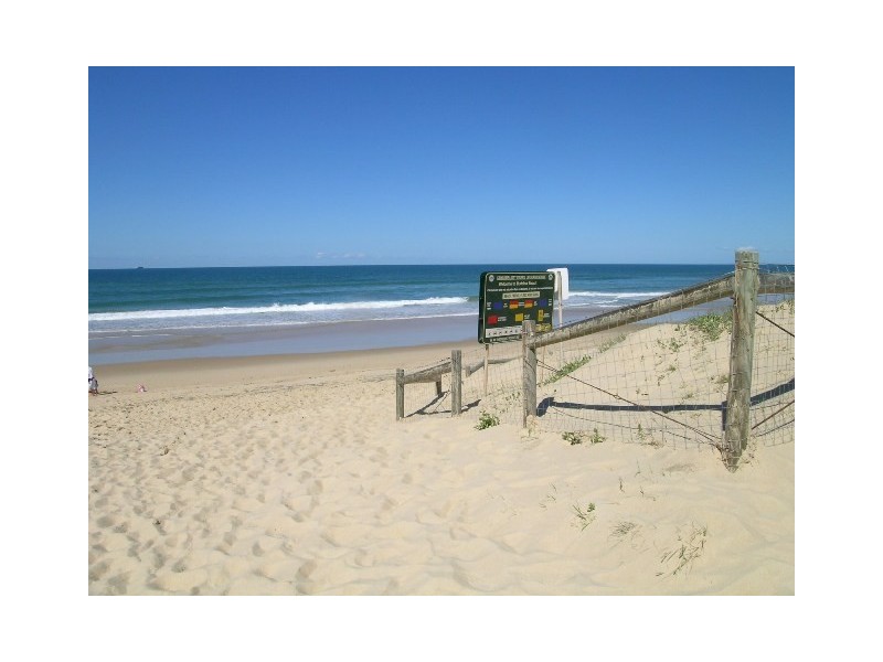 230 Oceanic Drive, Bokarina QLD 4575