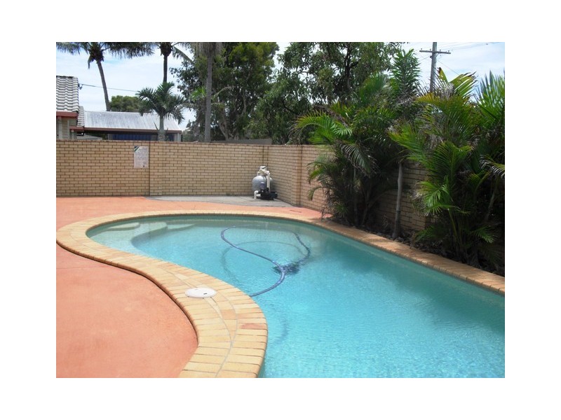 32b Iluka Avenue, Buddina QLD 4575