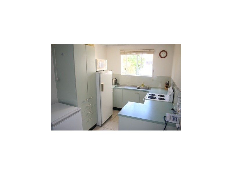 2/7 Corowa Court, Mooloolaba QLD 4557