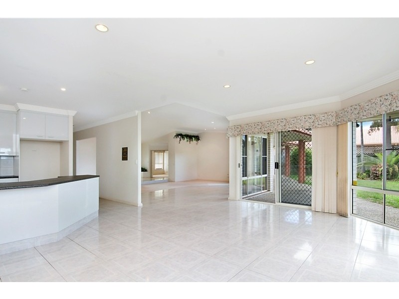 10 Bluehaven Court, Bokarina QLD 4575