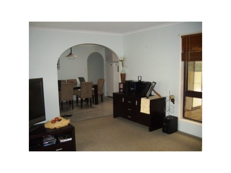 26 Kennedy Road, Bli Bli QLD 4560