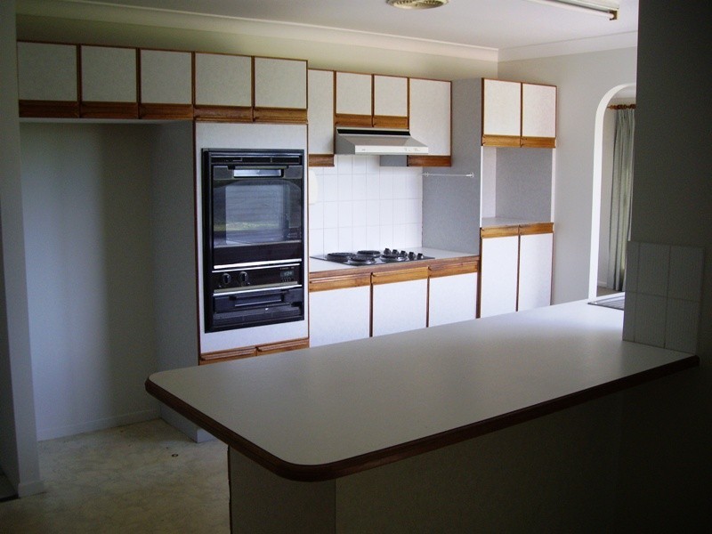 27 Balyarta Crescent, Mooloolaba QLD 4557