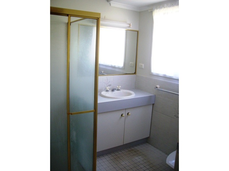 27 Balyarta Crescent, Mooloolaba QLD 4557