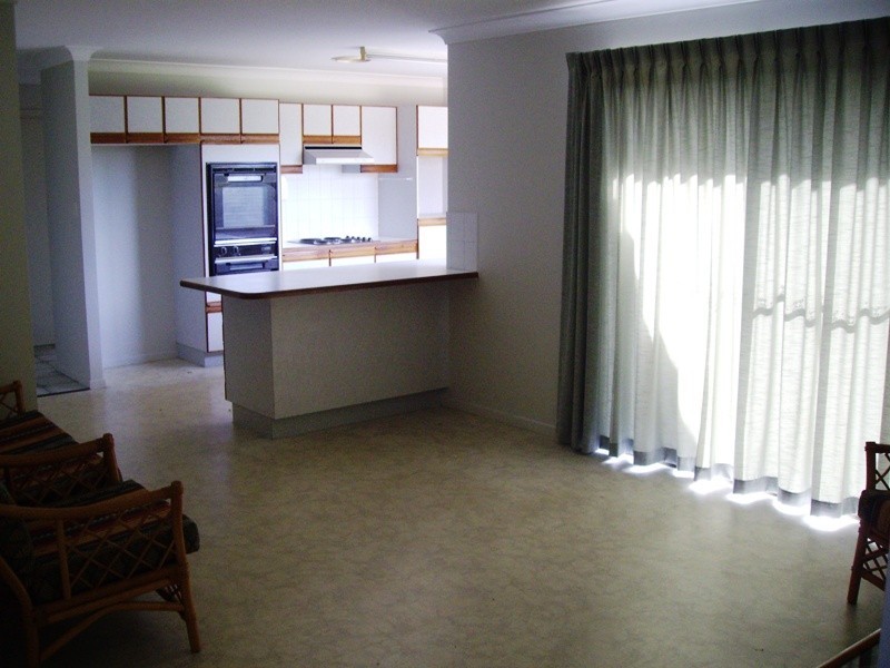 27 Balyarta Crescent, Mooloolaba QLD 4557