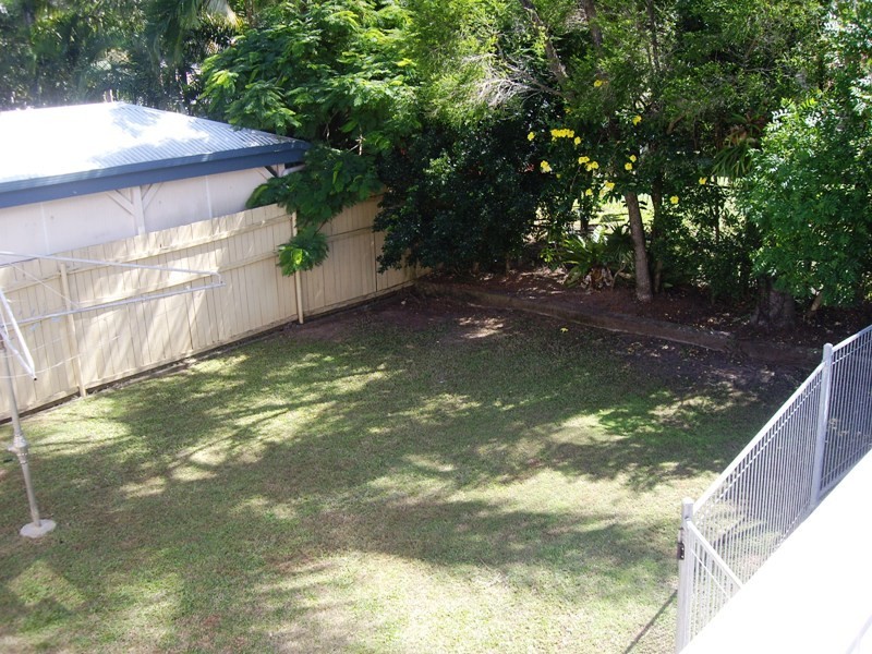 21 Palm Drive, Mooloolaba QLD 4557