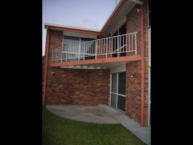 15 Paraka Court, Mountain Creek QLD 4557