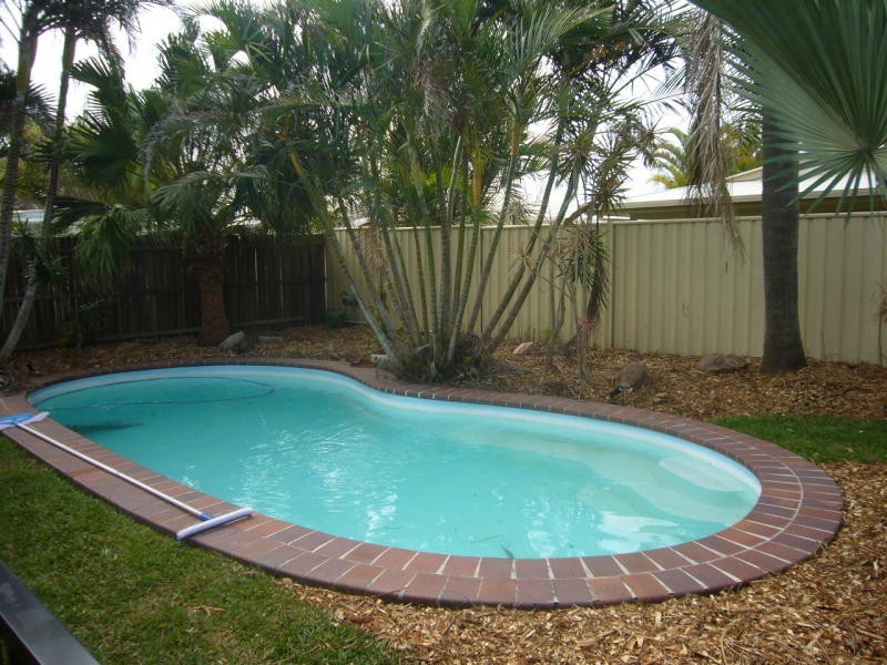 10 Undara Avenue, Buddina QLD 4575