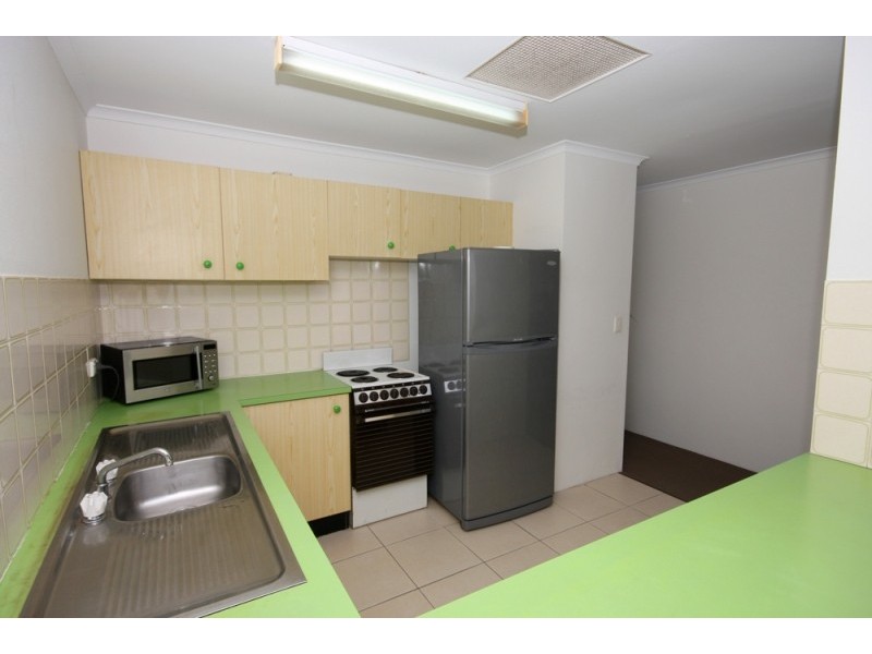 Unit 5/17 Akeringa Place, Mooloolaba QLD 4557
