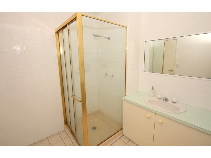 Unit 5/17 Akeringa Place, Mooloolaba QLD 4557