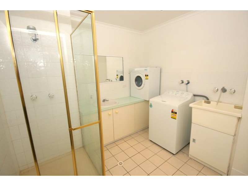 Unit 5/17 Akeringa Place, Mooloolaba QLD 4557
