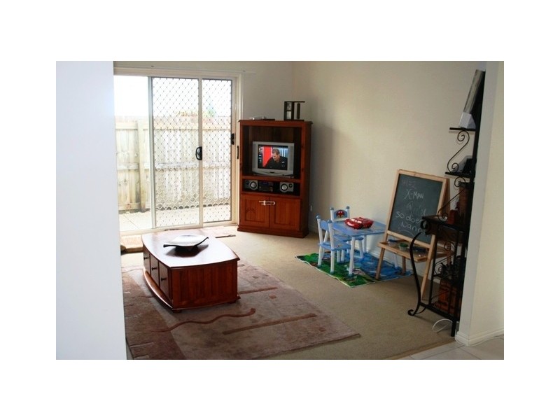 23 Irving Place, Sippy Downs QLD 4556