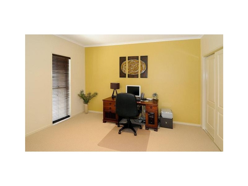 18 Wandoo Street, Minyama QLD 4575