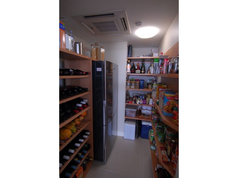 Unit 402 Platinum 14 Duporth Avenue,, Maroochydore QLD 4558