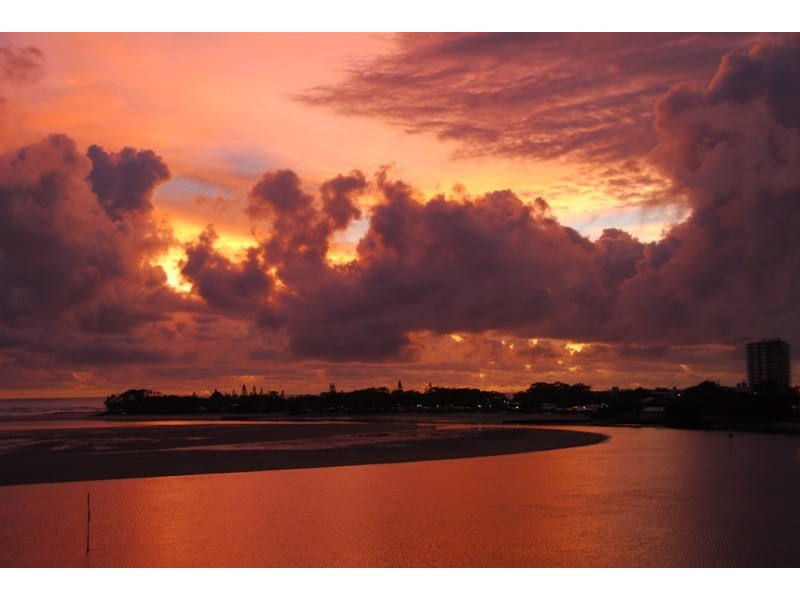 Unit 402 Platinum 14 Duporth Avenue,, Maroochydore QLD 4558