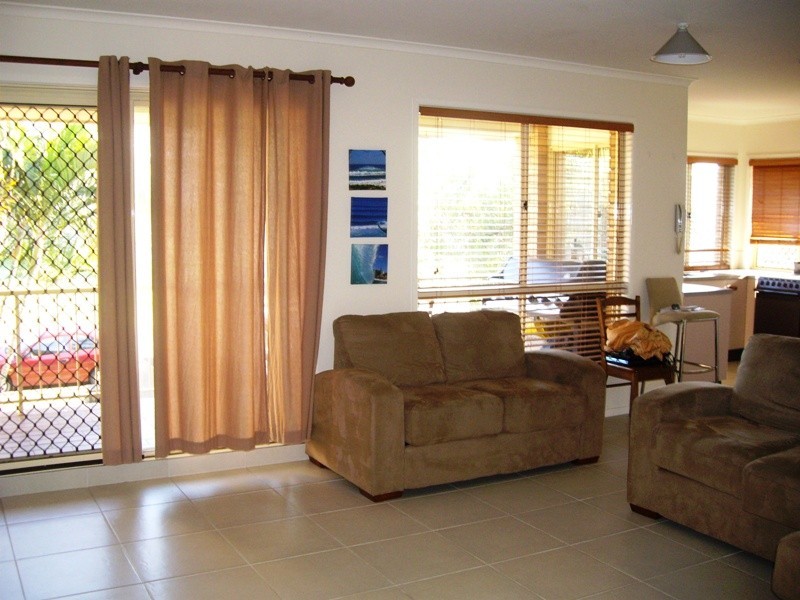 4/87 Goonawarra Drive, Mooloolaba QLD 4557