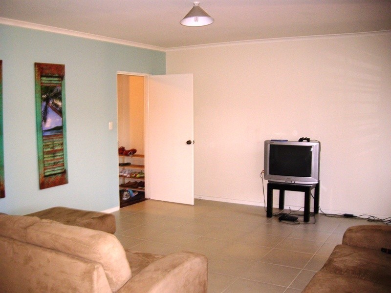 4/87 Goonawarra Drive, Mooloolaba QLD 4557