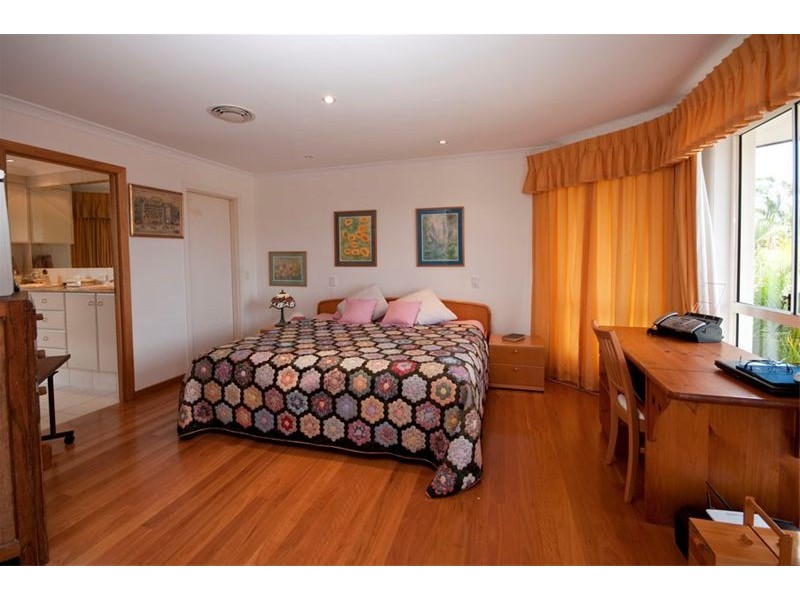 12 Hilltop Crescent, Maroochydore QLD 4558