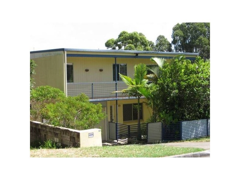 69 Yakola Parade, Alexandra Headland QLD 4572