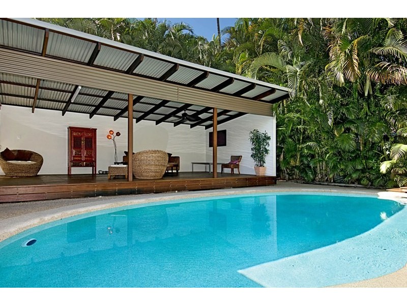 24 Yoomba Crescent, Alexandra Headland QLD 4572