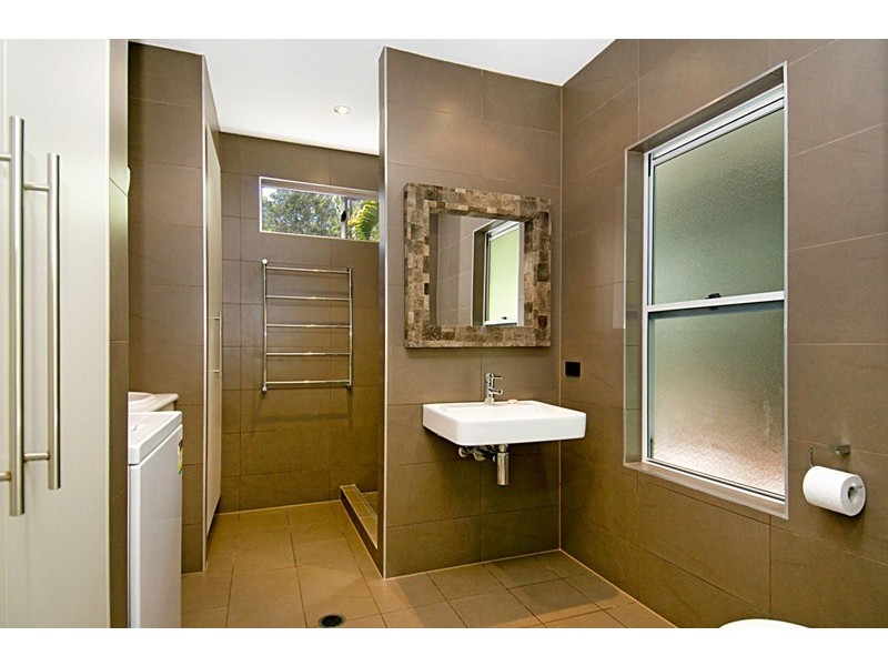 24 Yoomba Crescent, Alexandra Headland QLD 4572